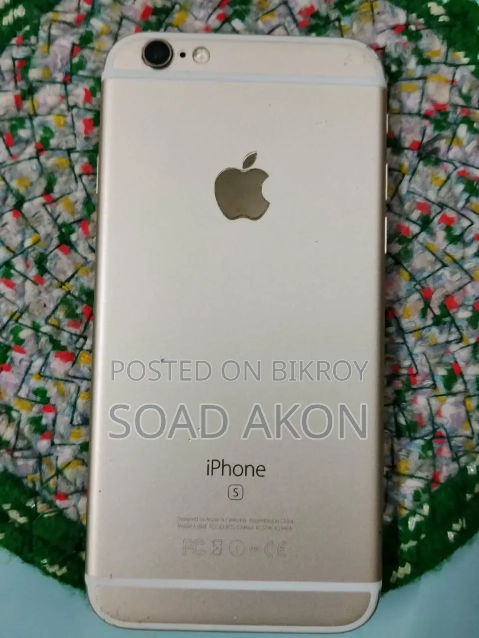 Apple iPhone 6s 64 GB