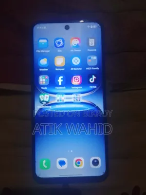 টেকনো স্পার্ক ৪০ ১২৮ জিবি নীল