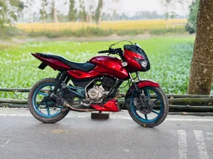 বাজাজ পালসার ১৫০ ২০১২ লাল