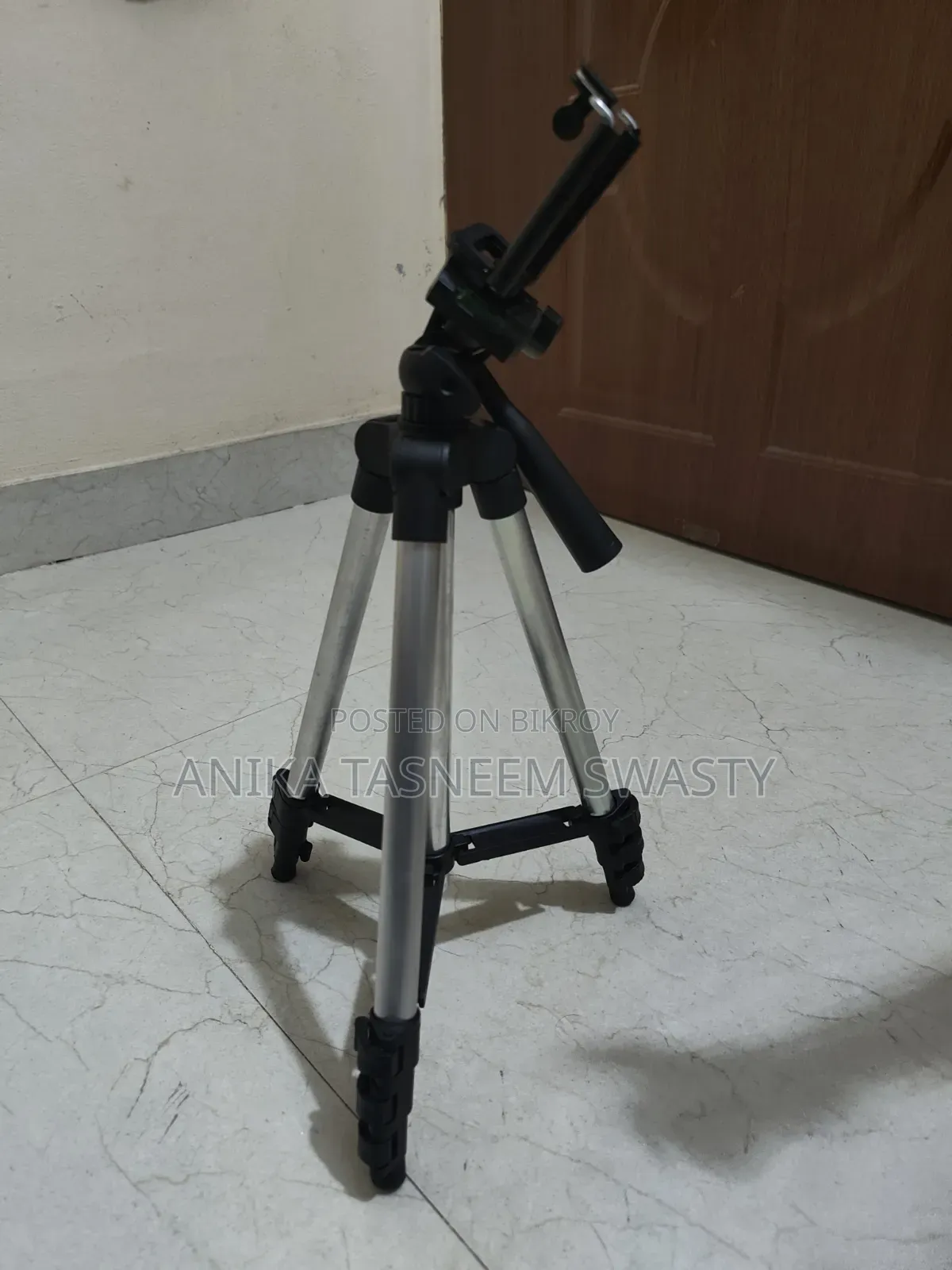 ট্রিপড বিক্রি হবে