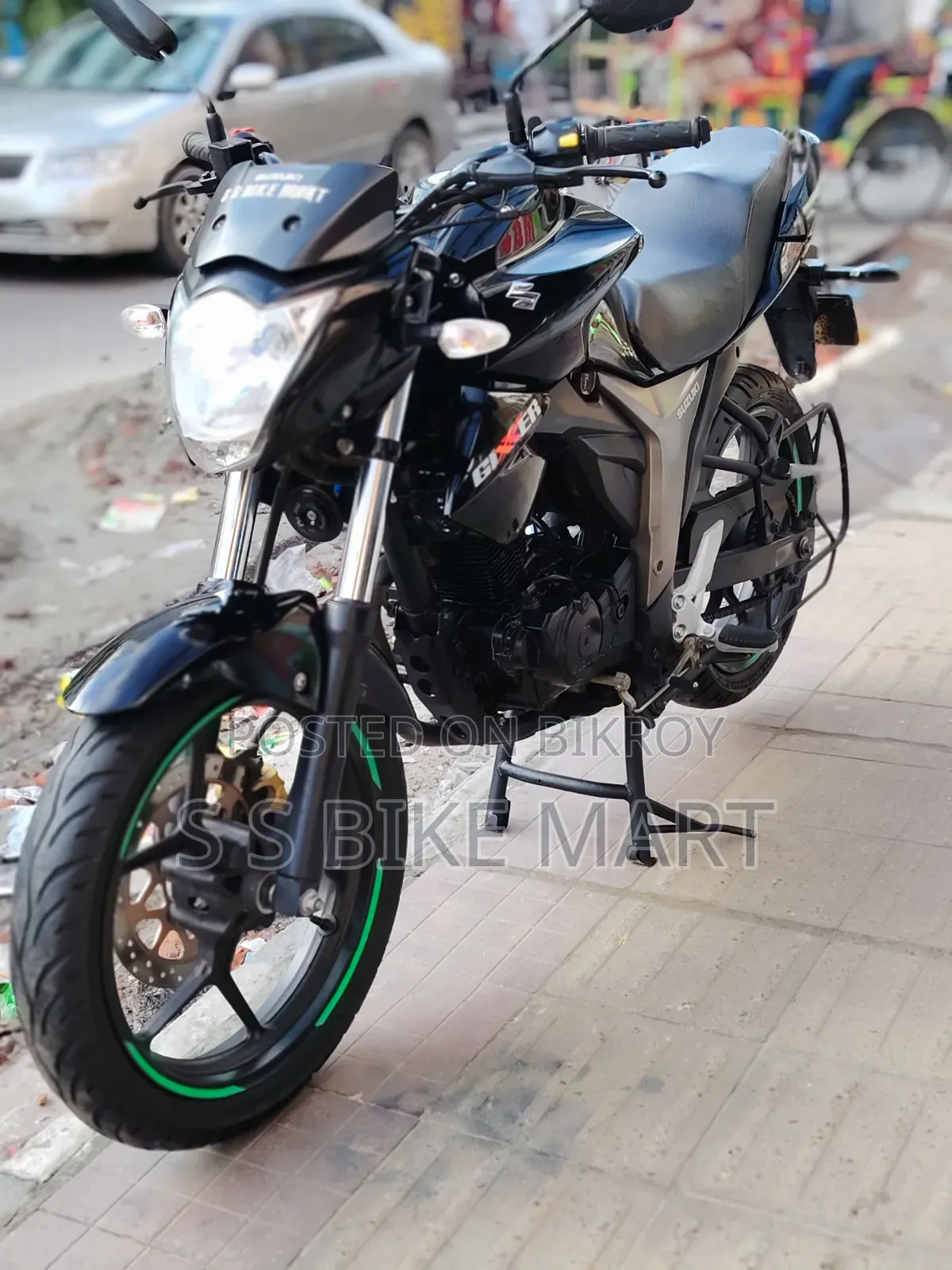 সুজুকি জিক্সার ২০২৩ ব্ল্যাক