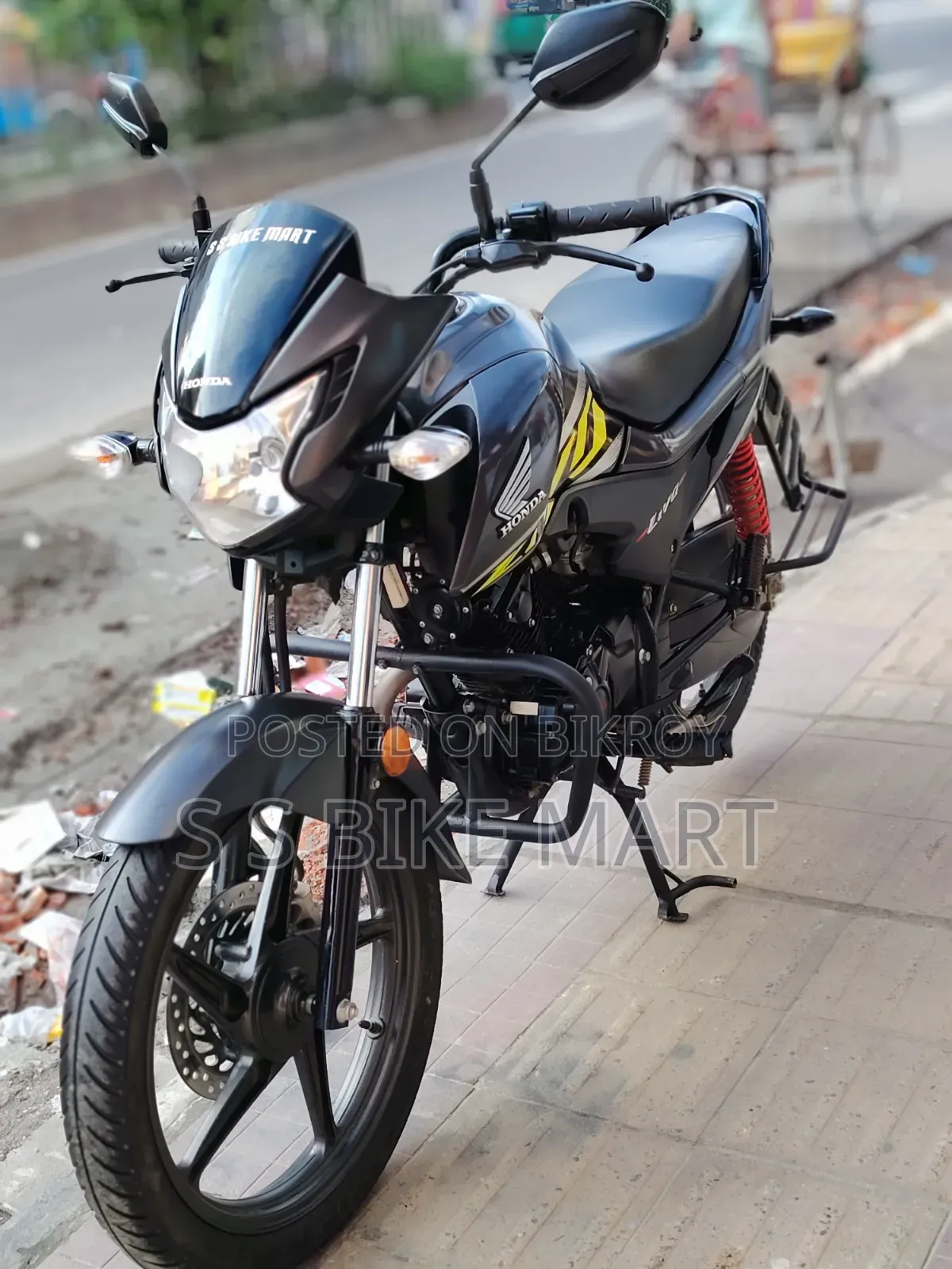 হোন্ডা লিভো ২০২৫