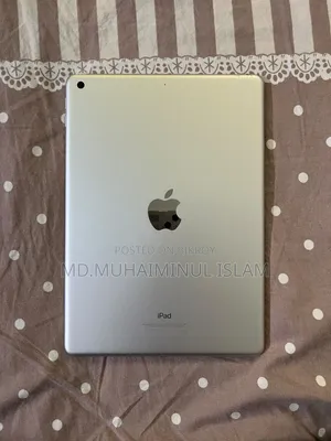 Apple iPad 9.7 32 GB Silver