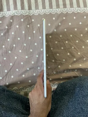 Apple iPad 9.7 32 GB Silver