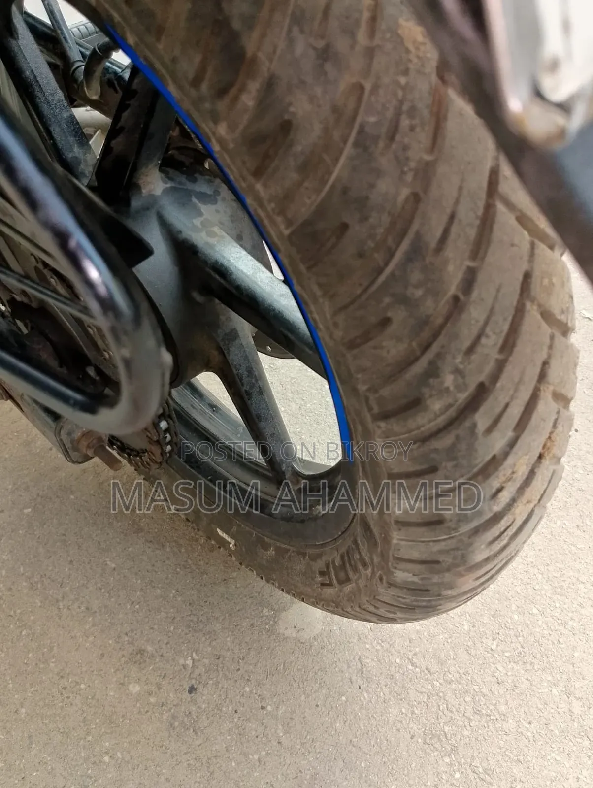 বাজাজ পালসার ১৫০ ২০২০ ব্রাউন