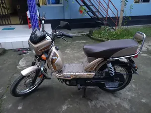 TVS XL 100 2022 Beige