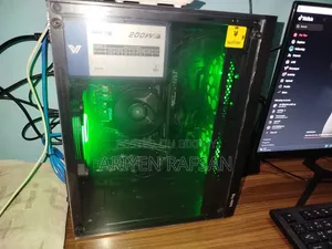 New Desktop Computer 8GB AMD Ryzen 5 SSD 256GB