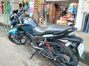 Hero Hunk 2025 Black