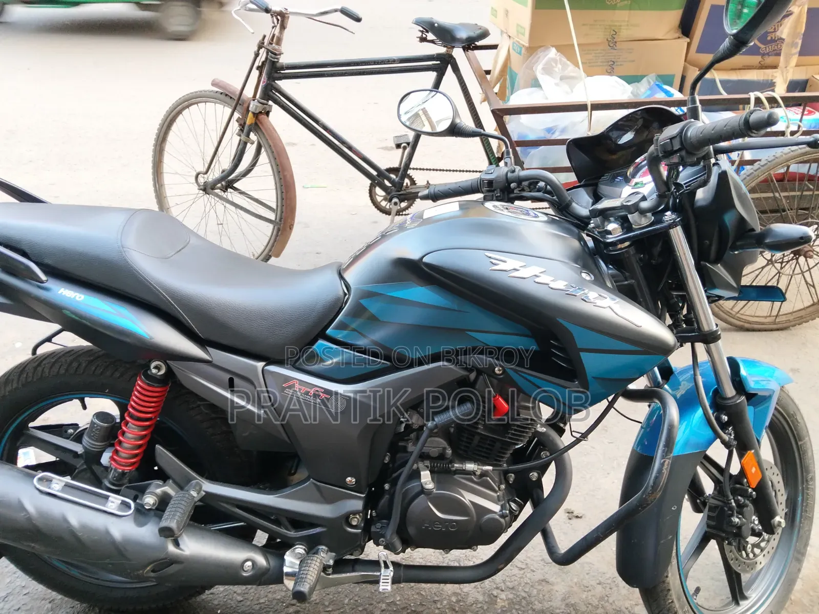 Hero Hunk 2025 Black