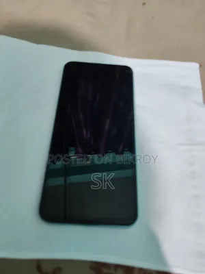 রিয়েলমি সি৩৩ ৬৪ জিবি ব্লু