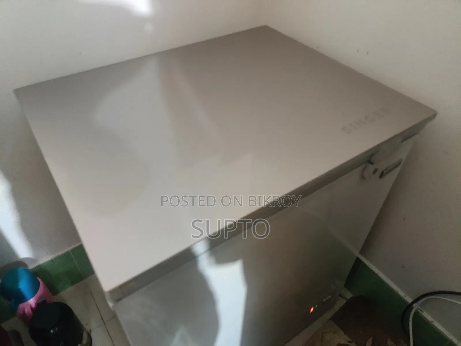 Singer Running Deep Freeze
