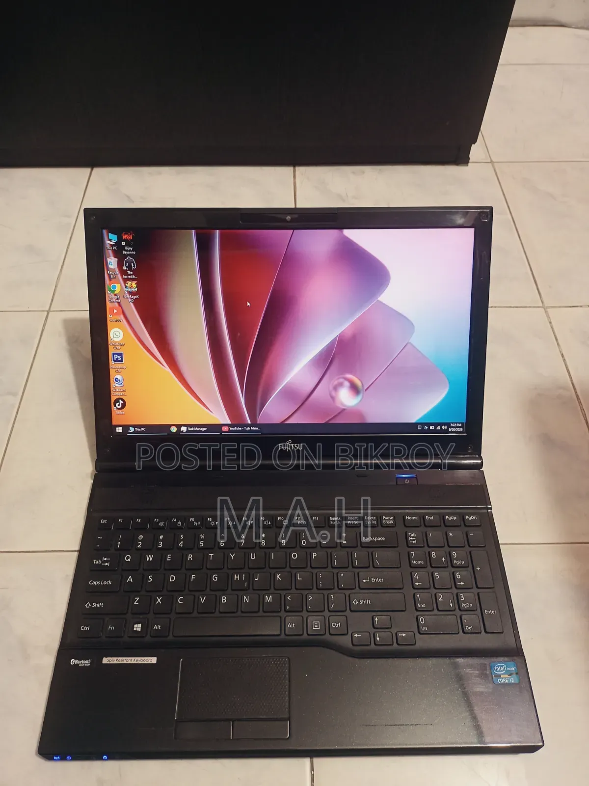 Laptop Fujitsu Lifebook AH532 4GB Intel Core i3 HDD 320GB