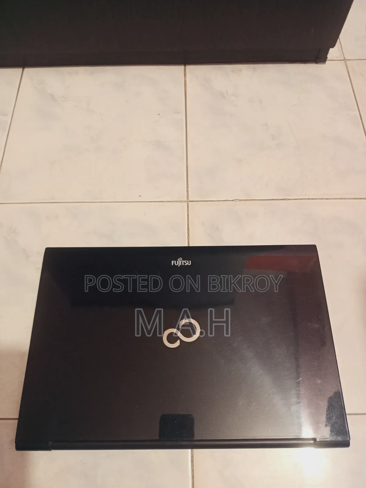 Laptop Fujitsu Lifebook AH532 4GB Intel Core i3 HDD 320GB