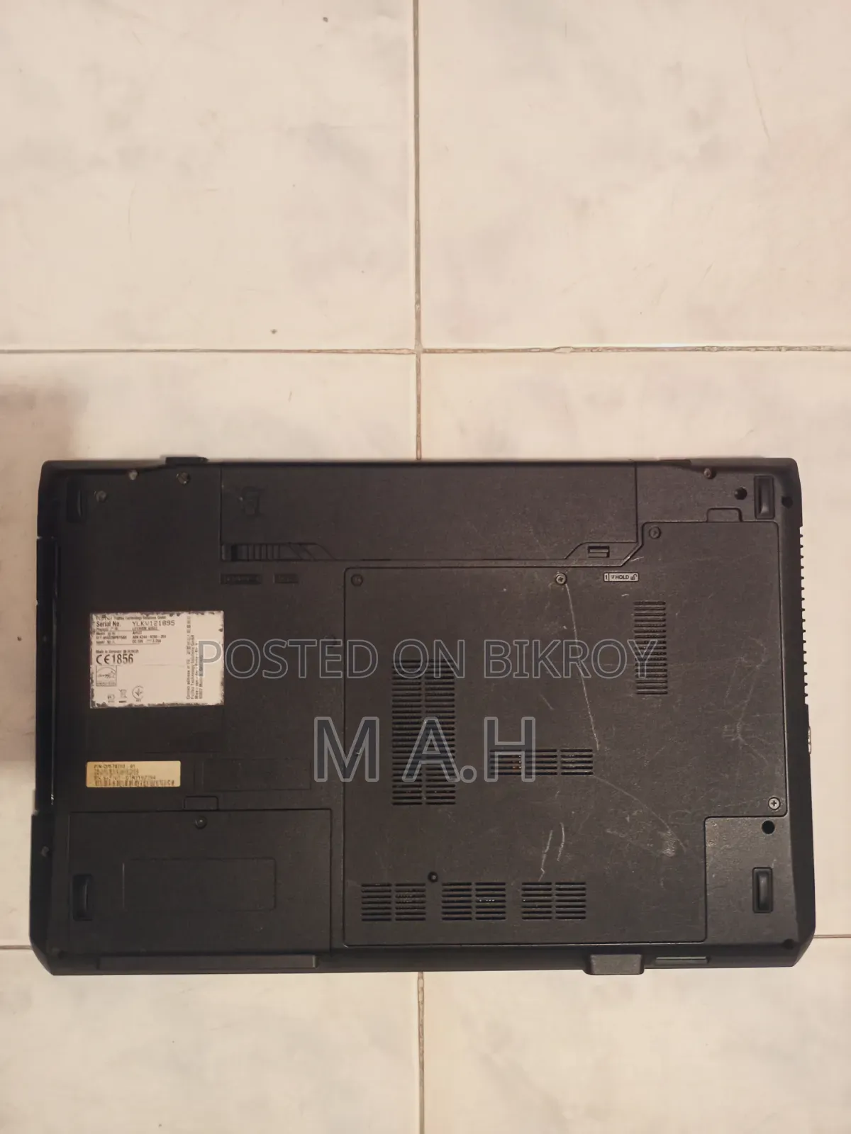 Laptop Fujitsu Lifebook AH532 4GB Intel Core i3 HDD 320GB