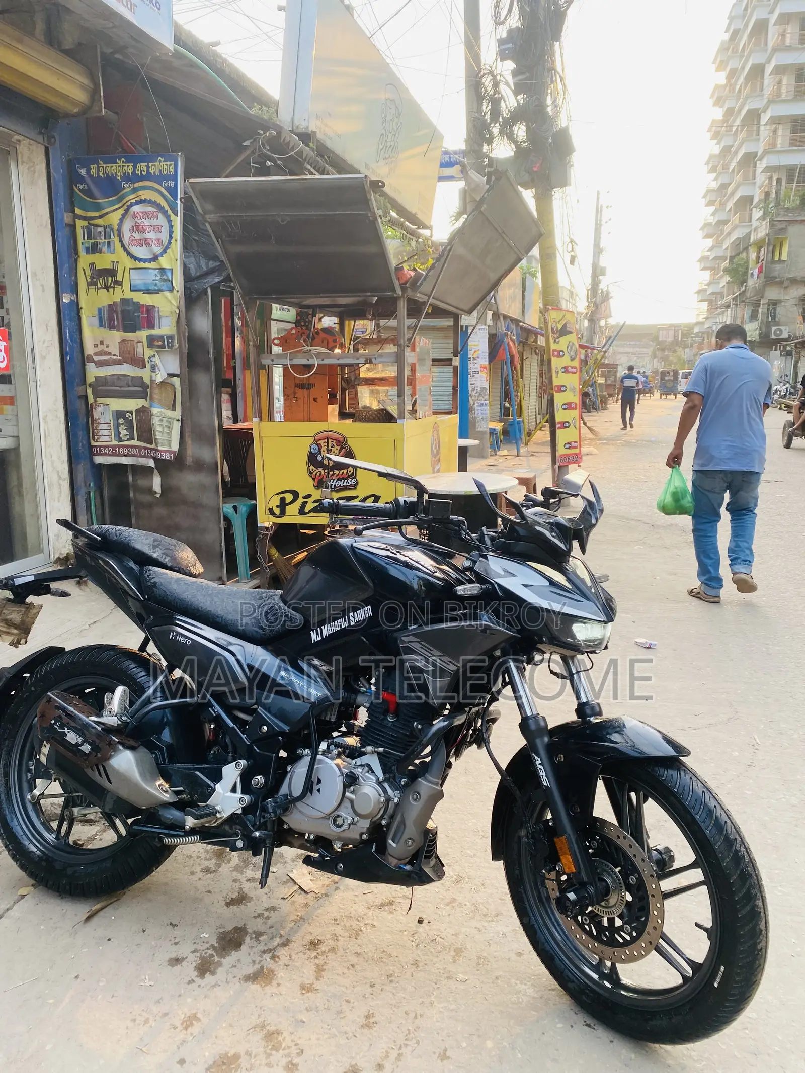 Hero Xtreme 125R 2025 Black
