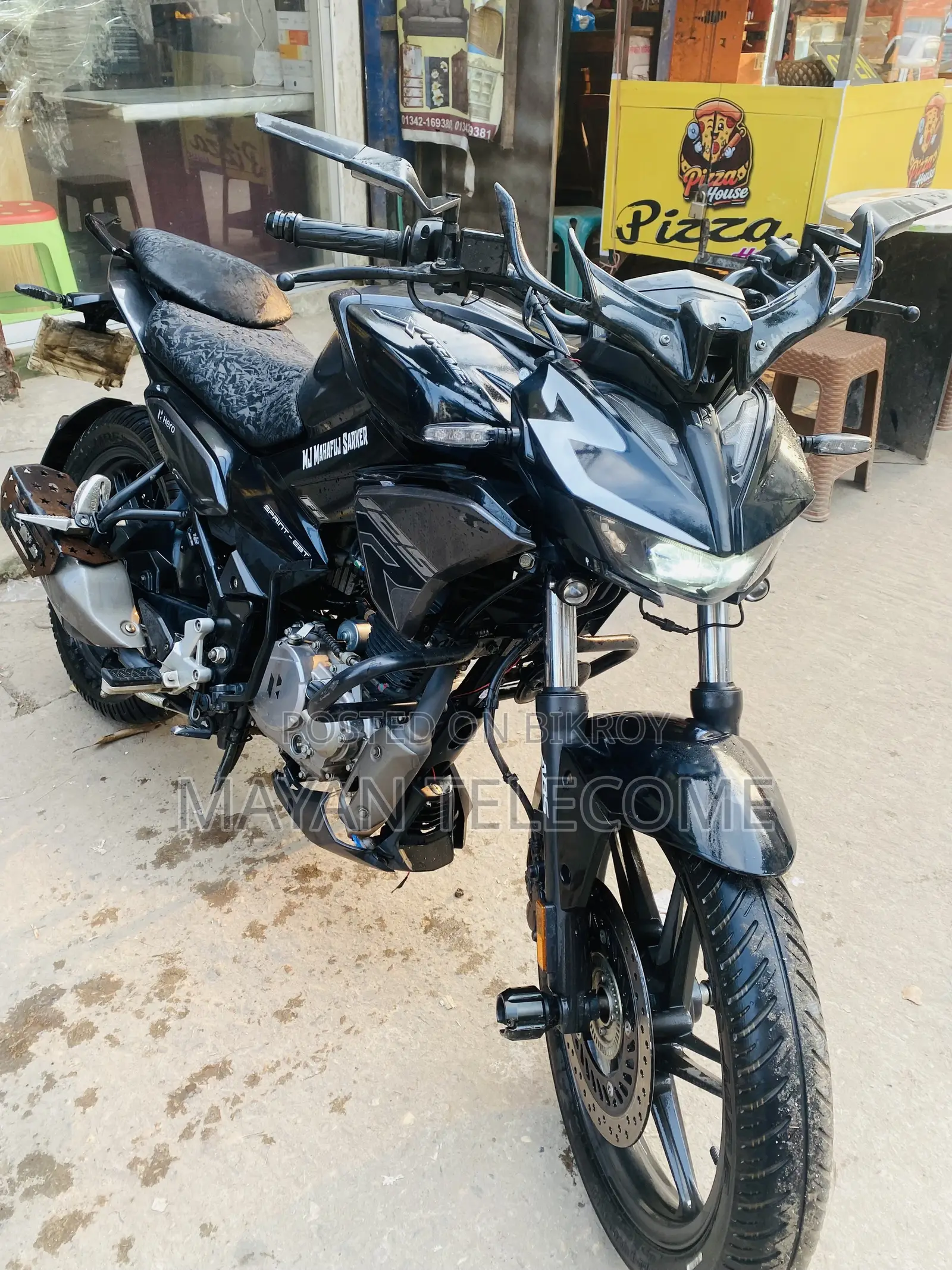 Hero Xtreme 125R 2025 Black