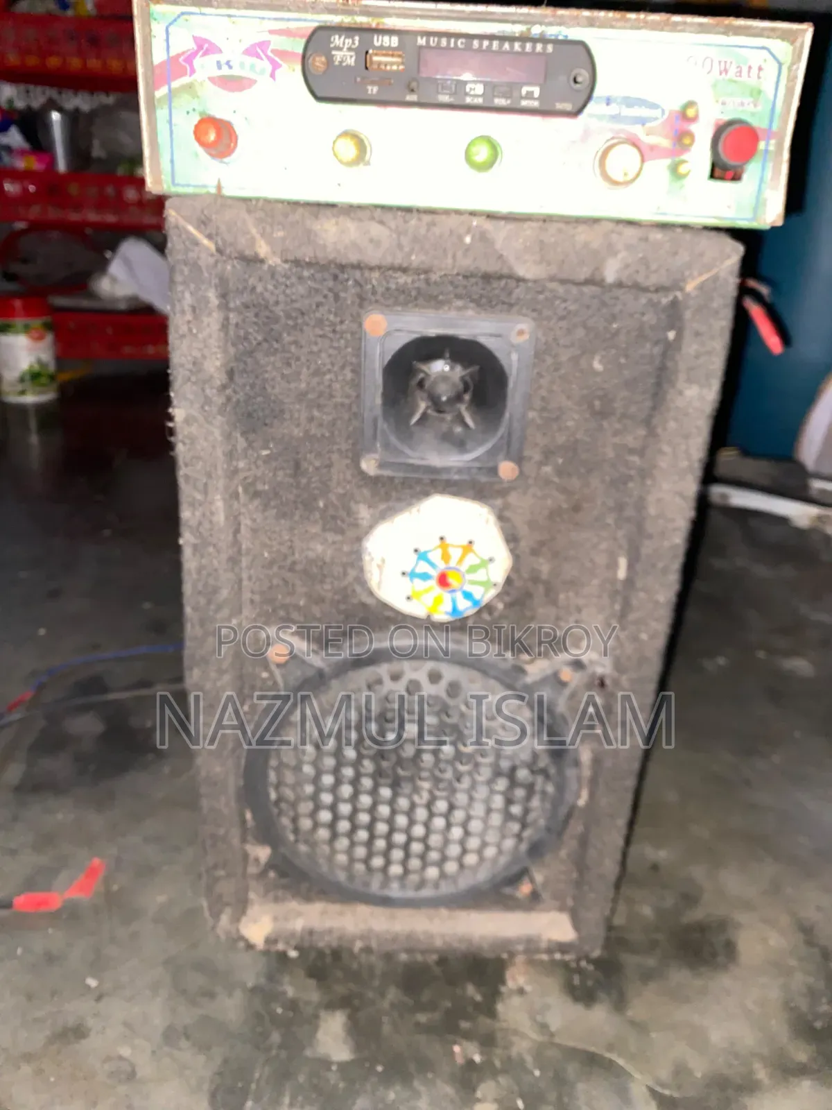 Speaker Box With Amplifier