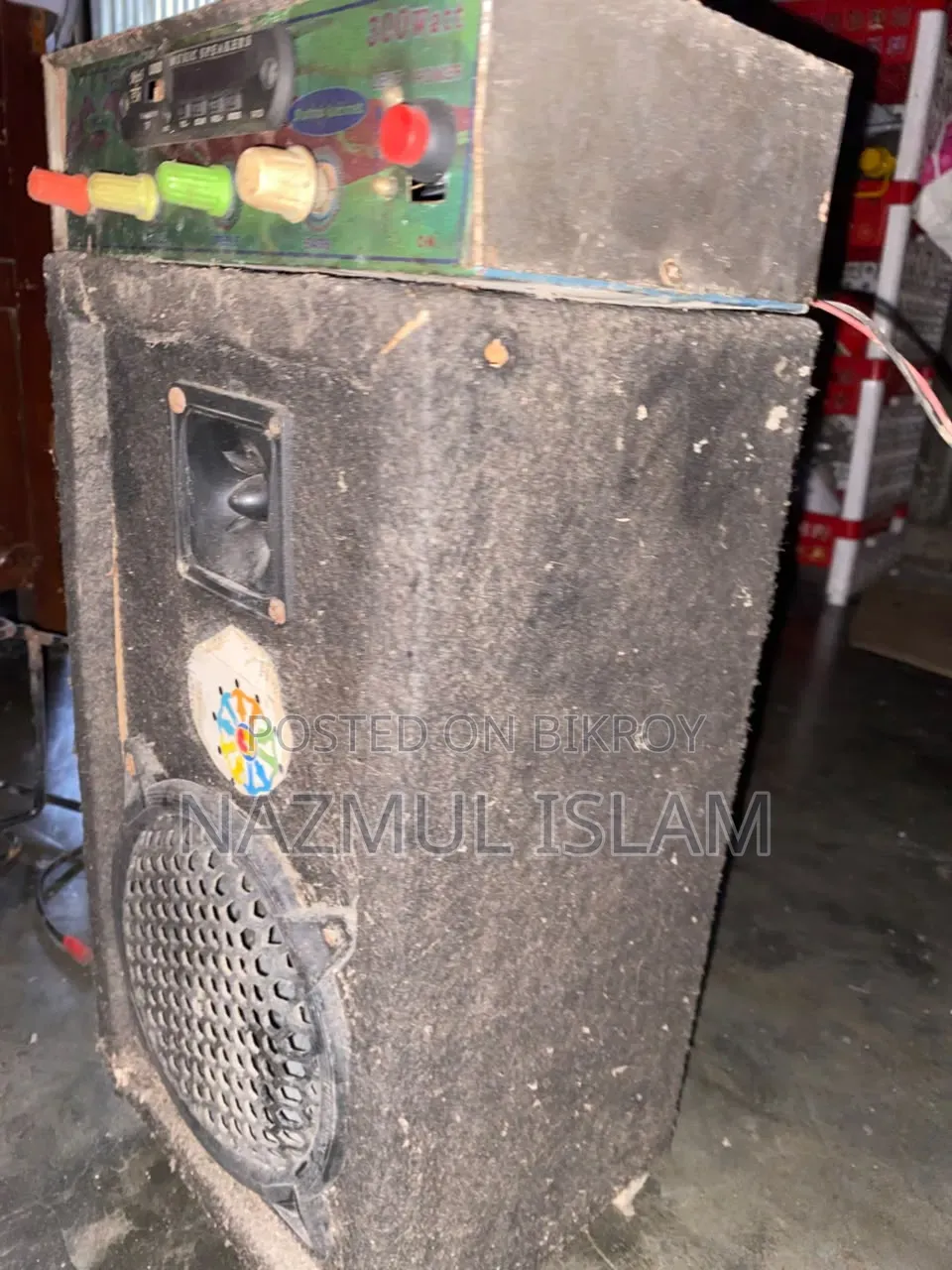 Speaker Box With Amplifier