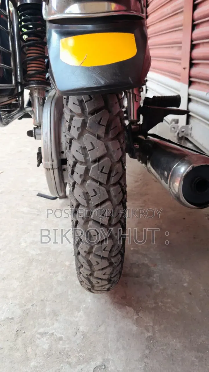 Runner F100 - 6A 2018 Red