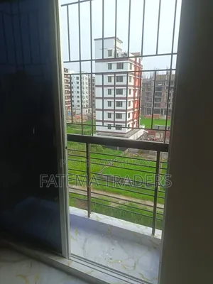 উত্তর্লা উত্তর মেট্রোর কাছে ৩ বেডরুমের অ্যাপার্টমেন্ট ভাড়া দেওয়া হবে