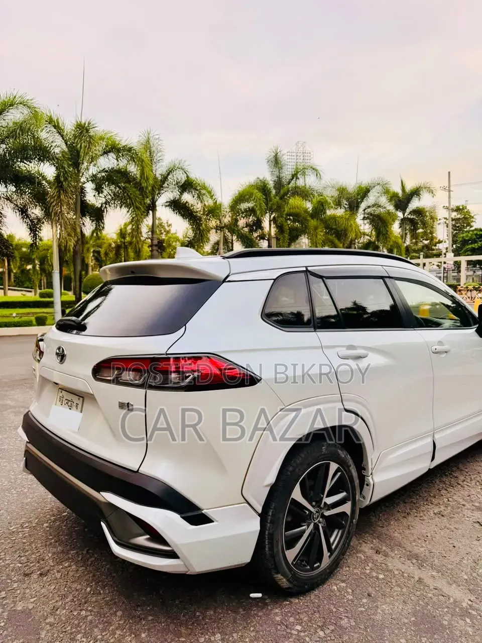 Toyota Corolla Cross 1.8 Hybrid FWD 2021 Pearl