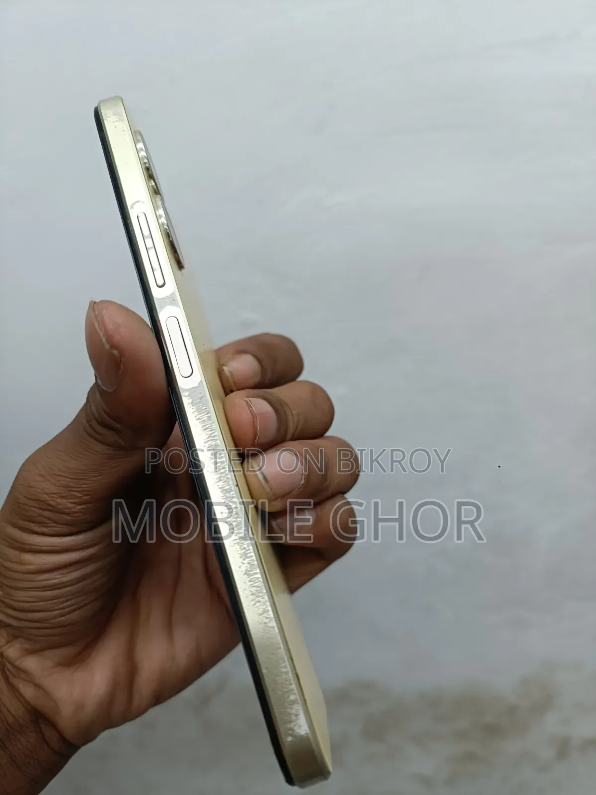 Vivo Y16 64 GB Gold