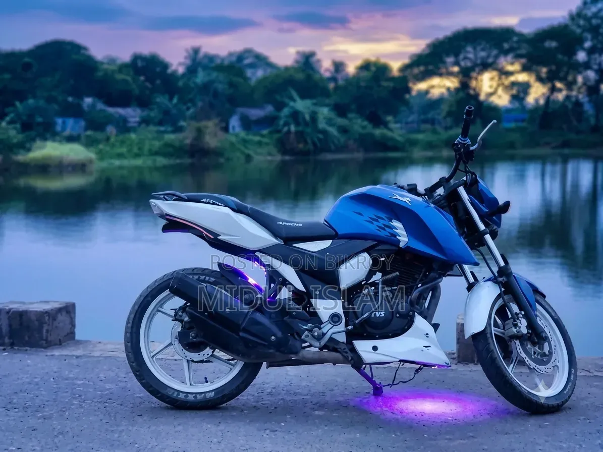 TVS Apache RTR 160 4V 2020 Blue
