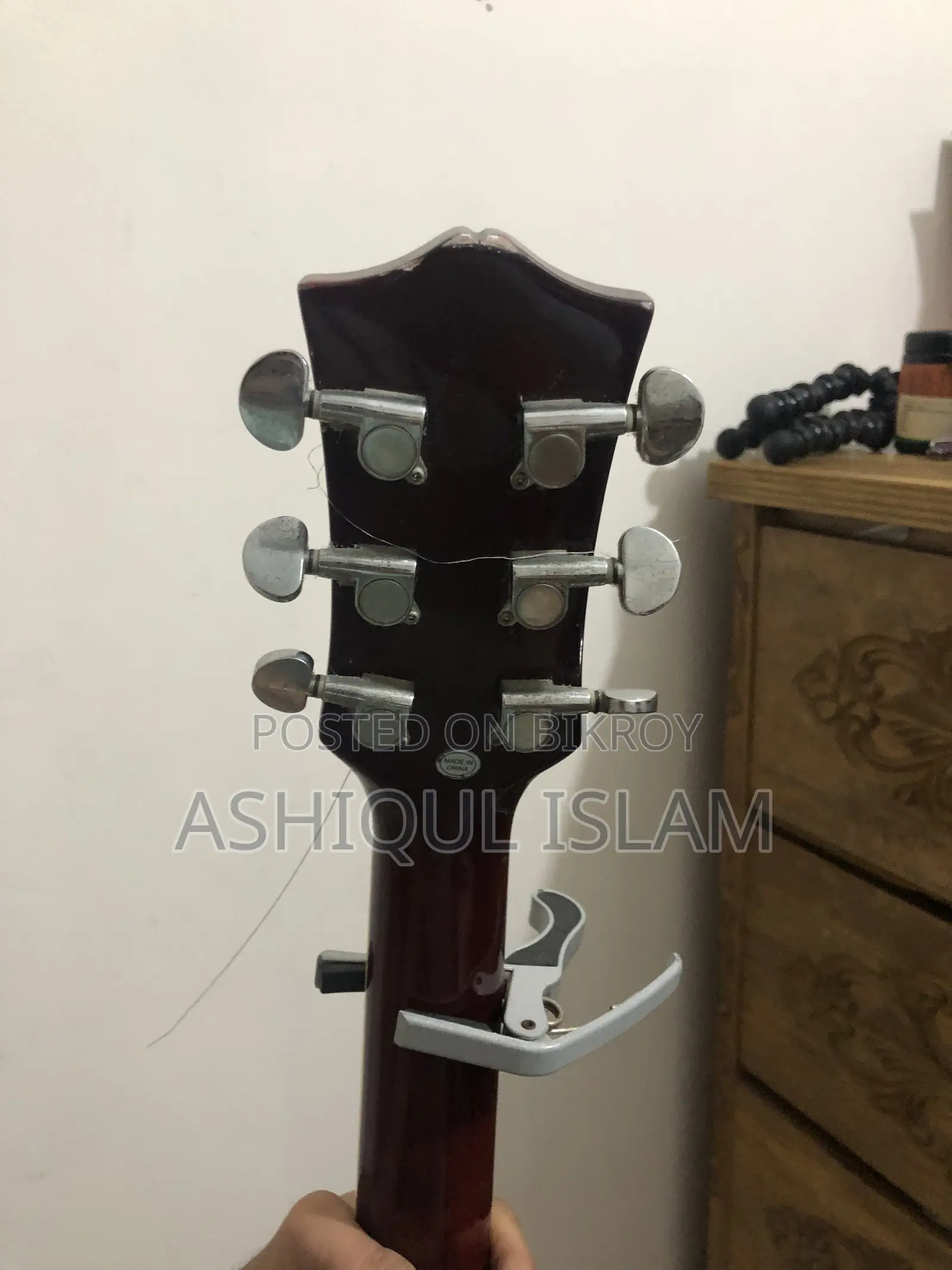 TGM Used Guitar
