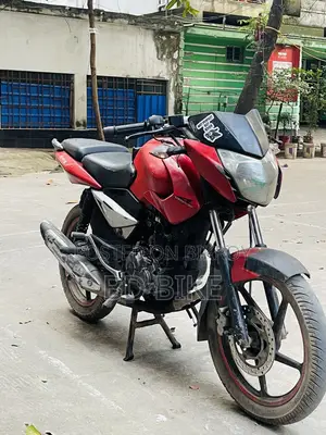 বাজাজ পালসার ১৩৫ এলএস ২০১৪ লাল