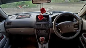 Toyota Corolla Sedan 1999 Pearl