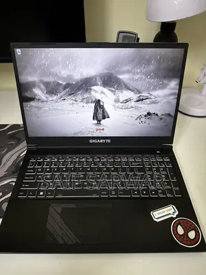 Laptop Gigabyte G5 16GB Intel Core i5 eMMC 128GB