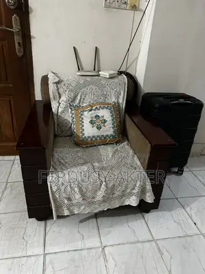 Want to Sell Single Sofa