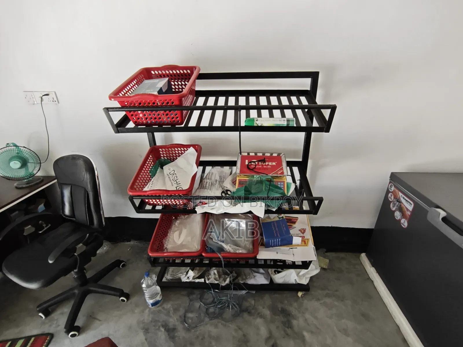 ফল এবং সবজি প্রদর্শনী র্যাক