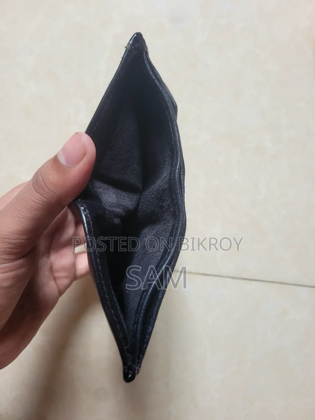 ১০০% জেনুইন লেদার ওয়ালেট