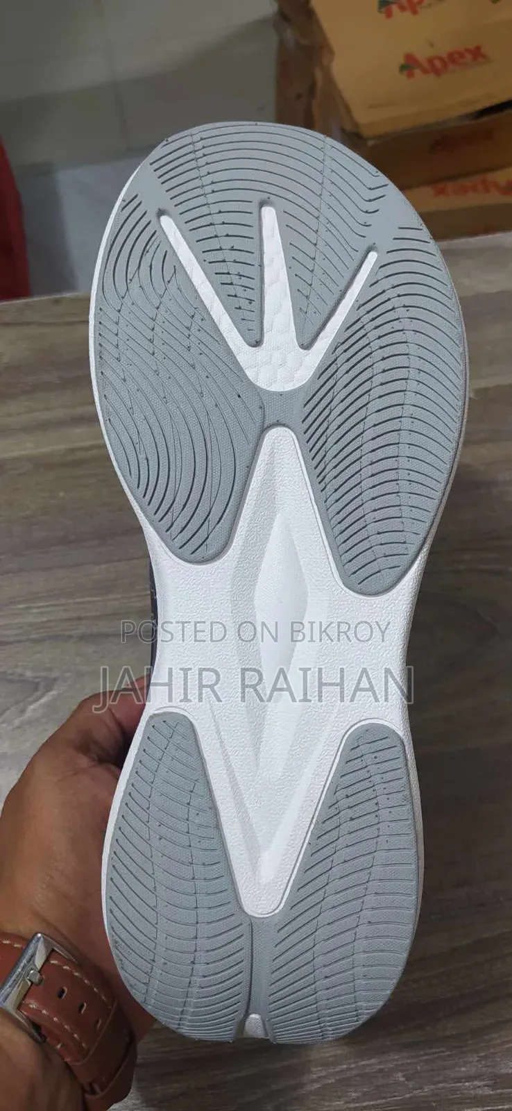 রিবক প্রিমিয়াম কোয়ালিটি পুরুষদের স্নিকার্স