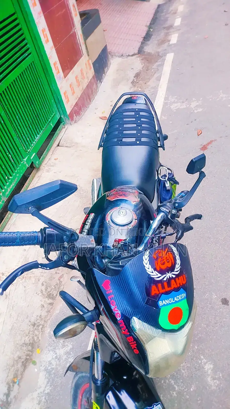 রয়্যাল মোটরসাইকেল ২০১৮ কালো