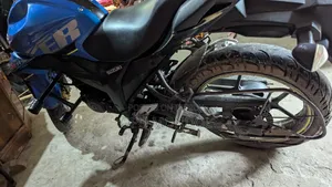 সুজুকি জিএসএক্স-এস১৫০ ২০১৭ ব্লু