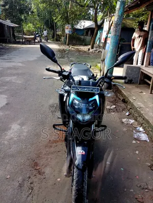 টিভিএস আপাচি ১৬০ ৪ভি ২০২৩ কালো