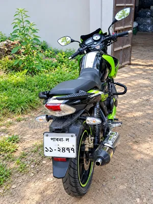 টিভিএস অ্যাপাচে আরটিআর ১৬০ টুভি ২০১৫ গ্রিন