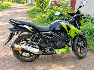 টিভিএস অ্যাপাচে আরটিআর ১৬০ টুভি ২০১৫ গ্রিন
