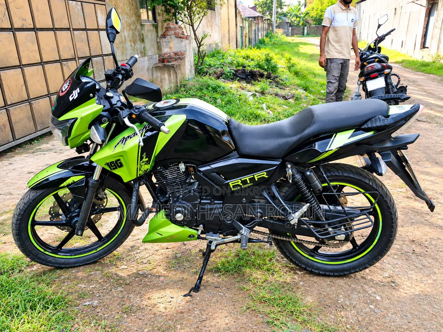 টিভিএস অ্যাপাচে আরটিআর ১৬০ টুভি ২০১৫ গ্রিন