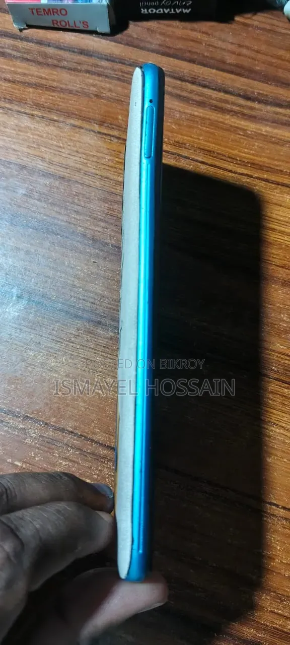 ভিভো ওয়াই৫০ ১২৮ জিবি