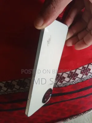 Infinix Hot 30i 128 GB White