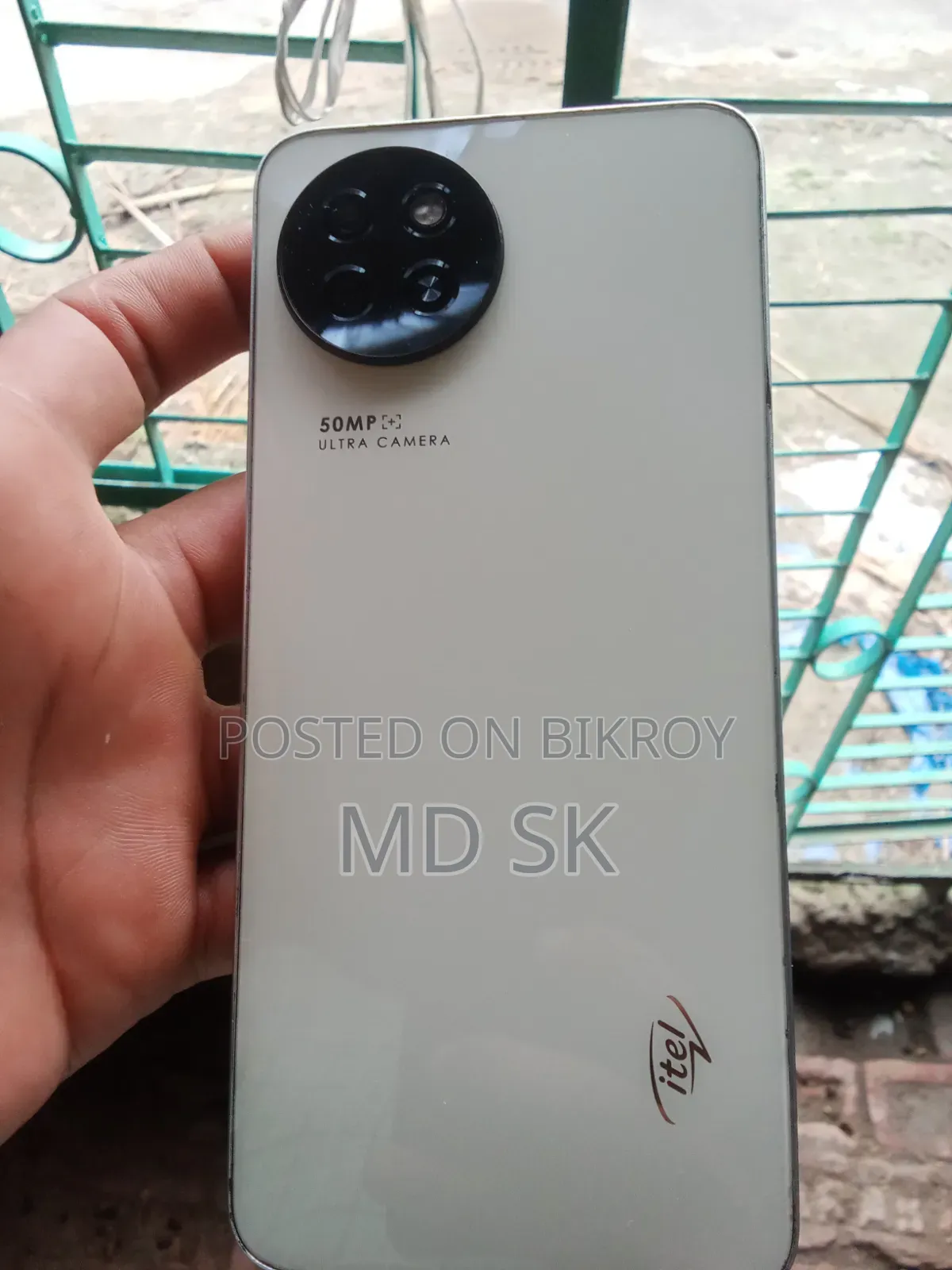 Infinix Hot 30i 128 GB White