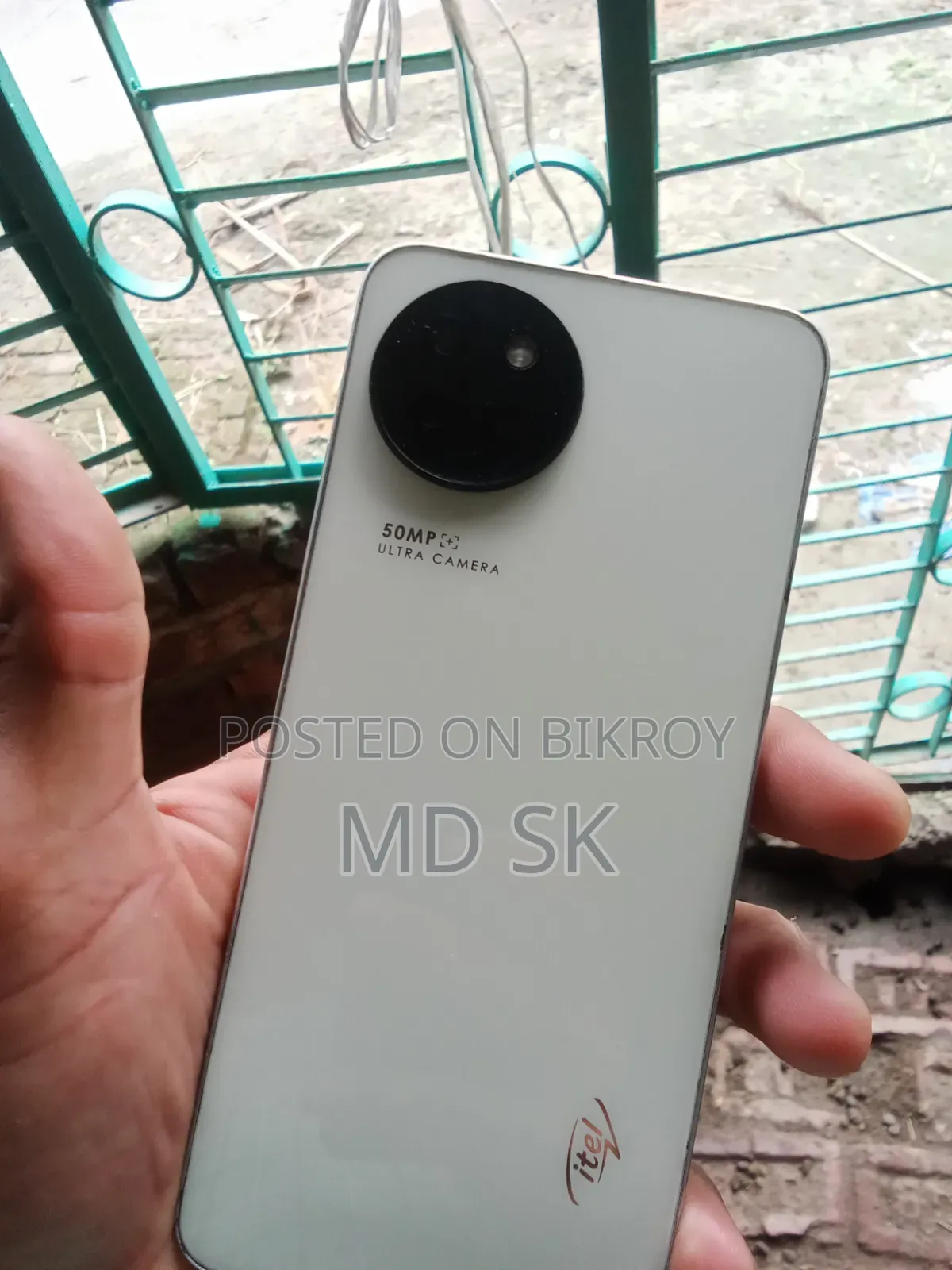 Infinix Hot 30i 128 GB White