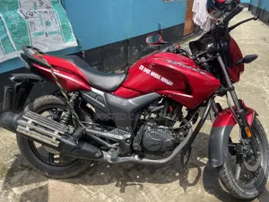 হিরো হাংক ১৫০ ২০২১ রেড