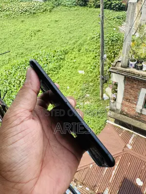 অ্যাপল আইফোন এসই (২০২০) ৬৪ জিবি গ্রে