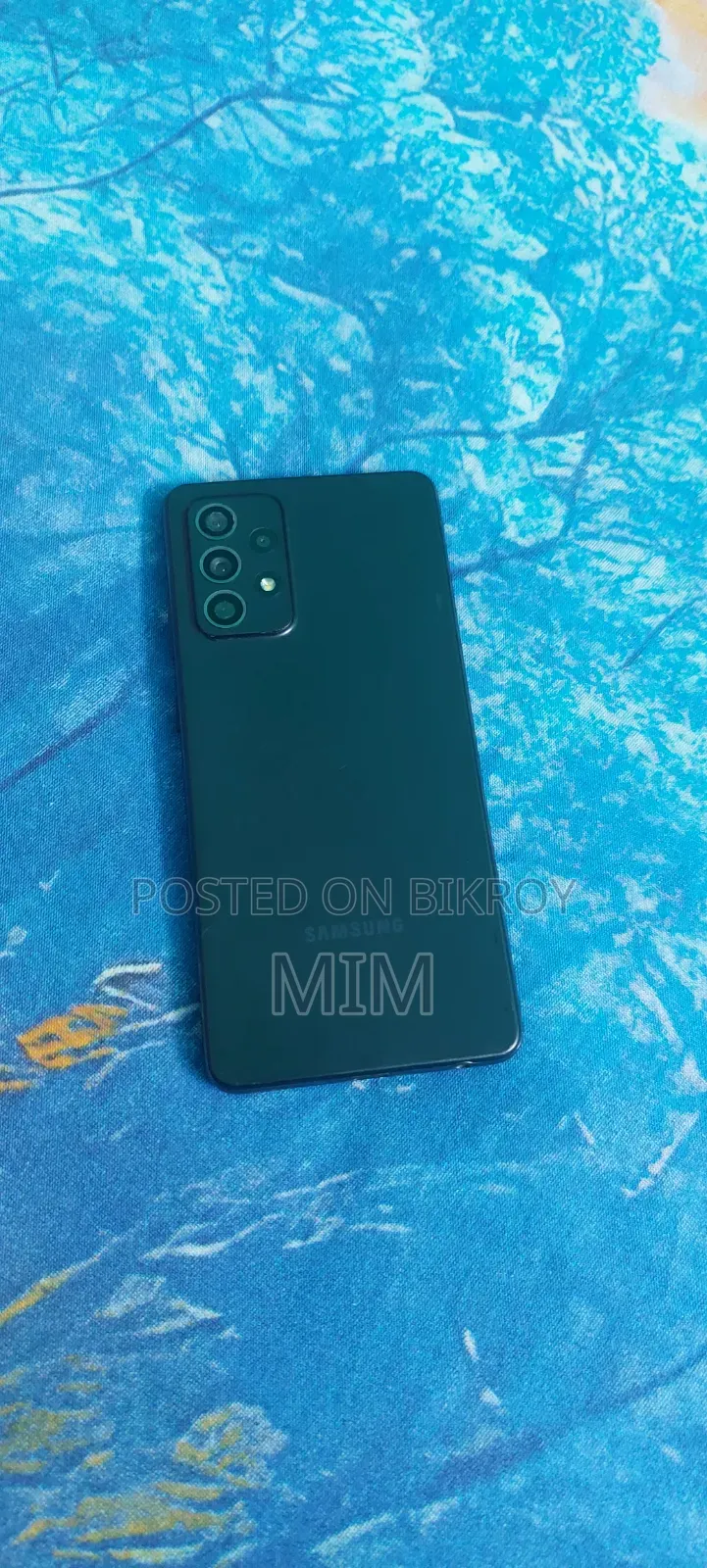 স্যামসাং গ্যালাক্সি এ৫২ ১২৮ জিবি কালো