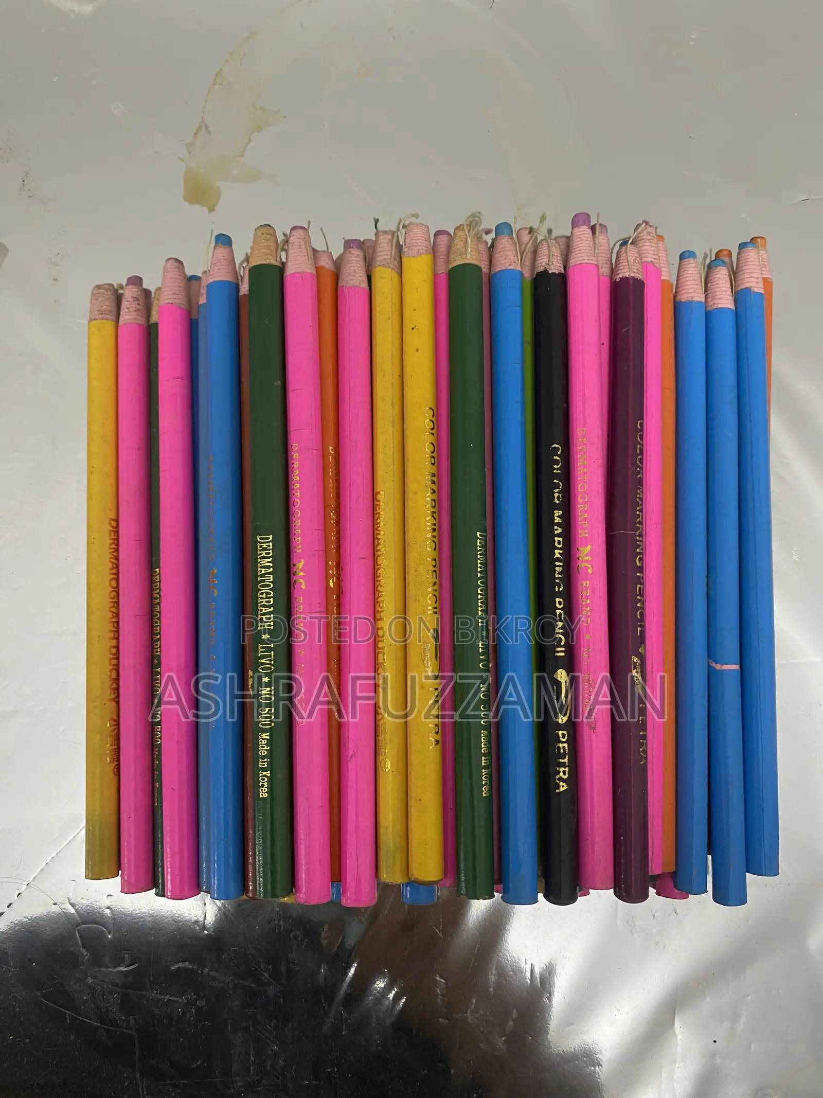 I have many colored pencils which I will sell