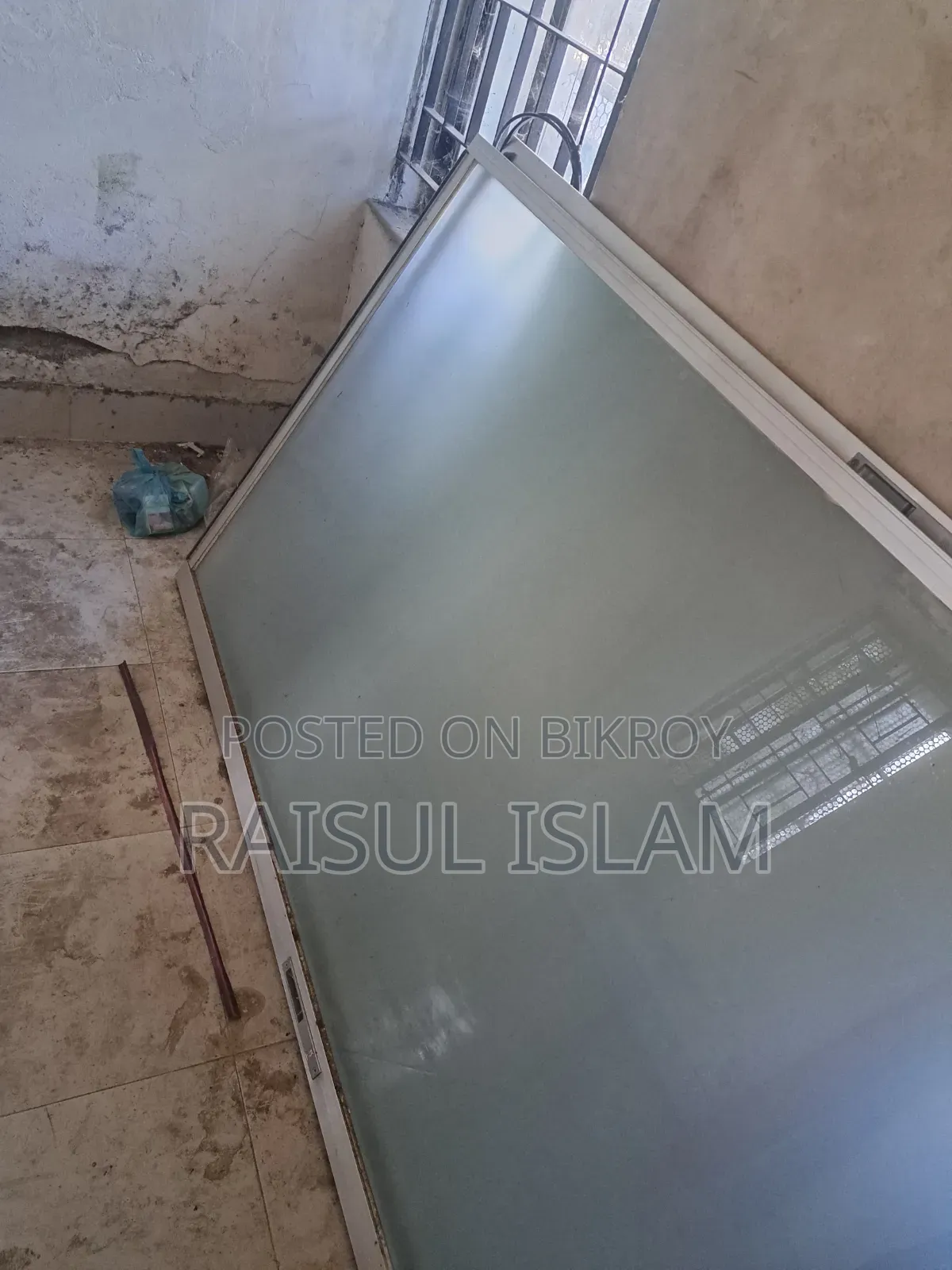 7x3 Feet Glass Door With Thai